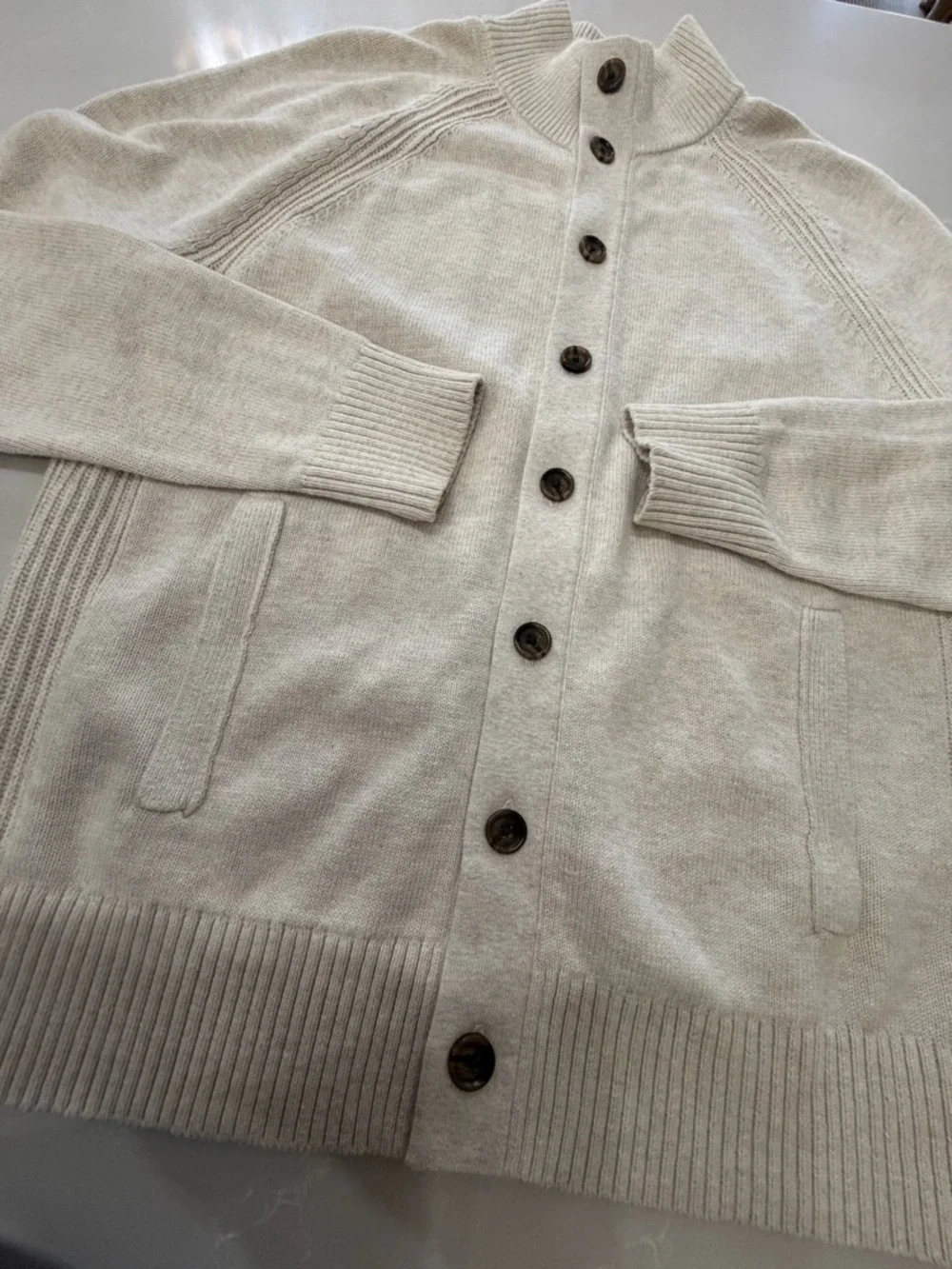 Banana Republic 100% Organic Cotton Light Cream Button-Up Knit Cardigan, Large